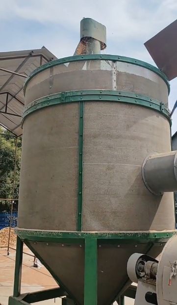 �¹�С���Ƅ�(d��ng)���׺�əC(j��)